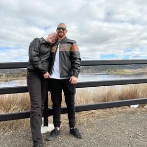 Meet your Posher, Sam